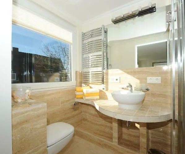 Exklusiv Mara * Westerland